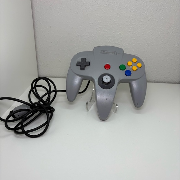 Nintendo N64  Gray Controller Tight Stick OEM Authentic - Picture 2 of 9